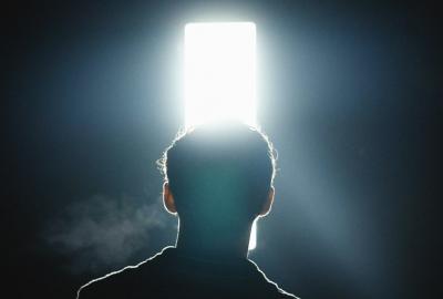 Thomas encounters the light